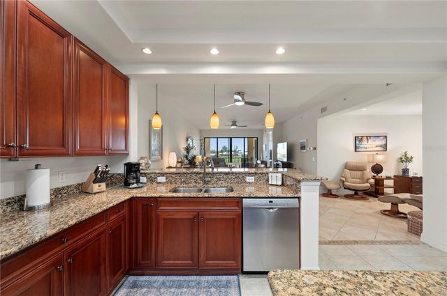 1340 ROCK DOVE COURT 123, Punta Gorda, FL 33950