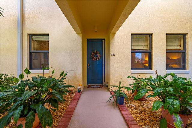 1340 ROCK DOVE COURT 123, Punta Gorda, FL 33950