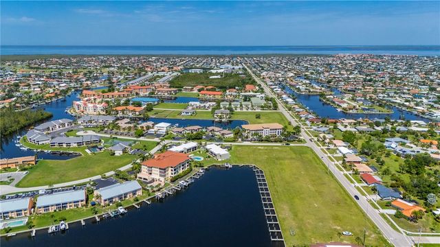 1340 ROCK DOVE COURT 123, Punta Gorda, FL 33950