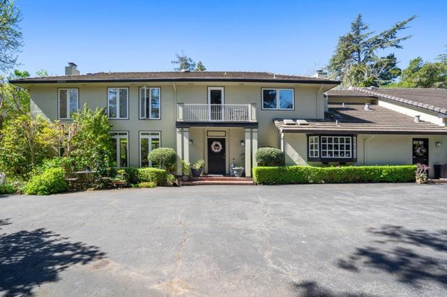 452 Roblar Avenue, Hillsborough, CA 94010