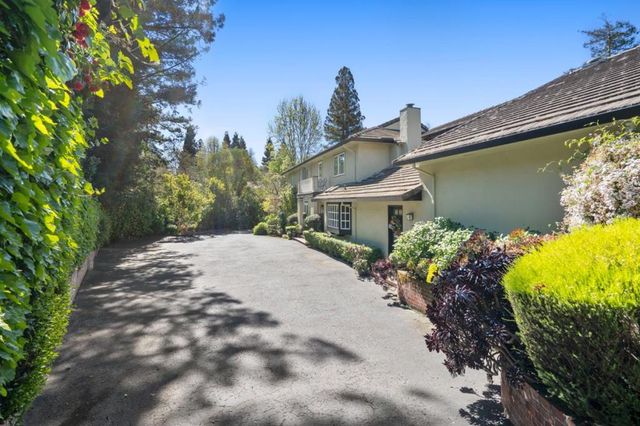 452 Roblar Avenue, Hillsborough, CA 94010