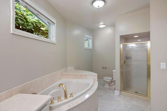 452 Roblar Avenue, Hillsborough, CA 94010