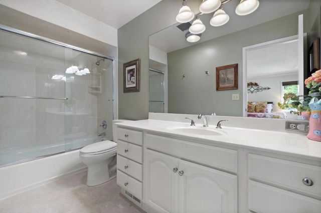 452 Roblar Avenue, Hillsborough, CA 94010