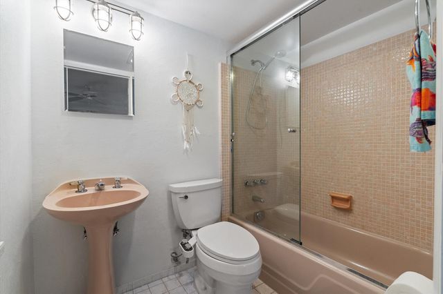 117 Lehane Terrace 210, North Palm Beach, FL 33408