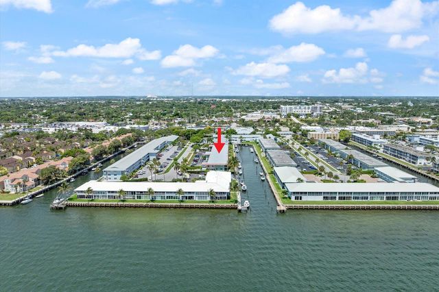 117 Lehane Terrace 210, North Palm Beach, FL 33408