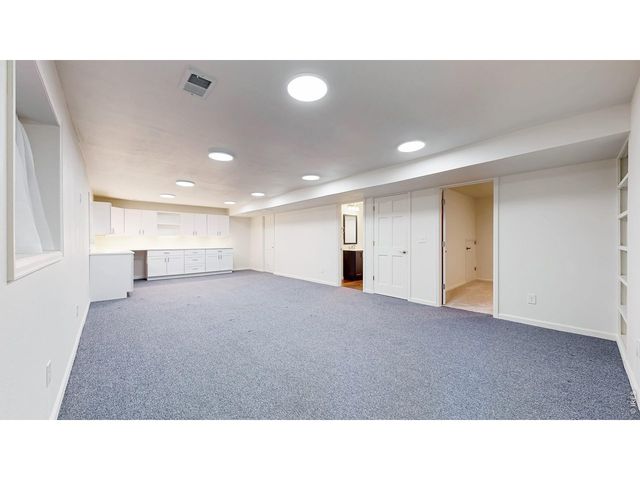 2112 Creekwood Ct, Fort Collins, CO 80525