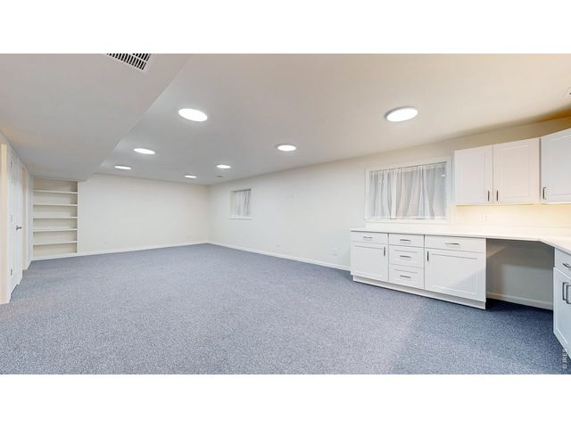 2112 Creekwood Ct, Fort Collins, CO 80525