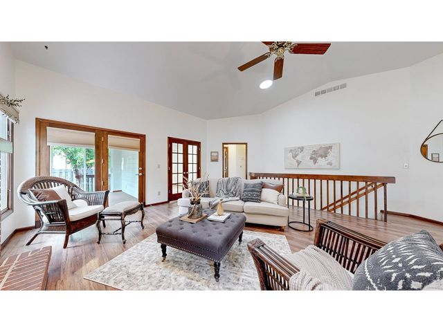 2112 Creekwood Ct, Fort Collins, CO 80525