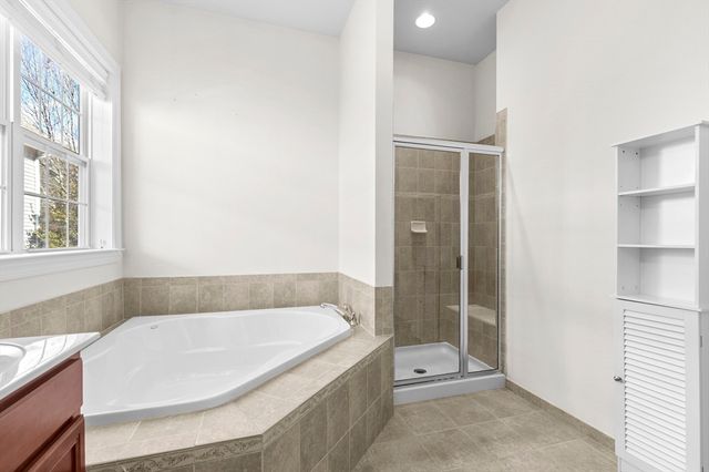 9 Saddleback, Plymouth, MA 02360