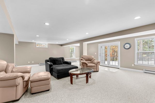 9 Saddleback, Plymouth, MA 02360