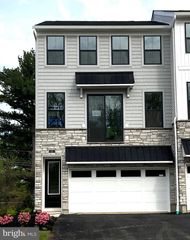 111 BRIANNA CT #6, Chalfont, PA 18914