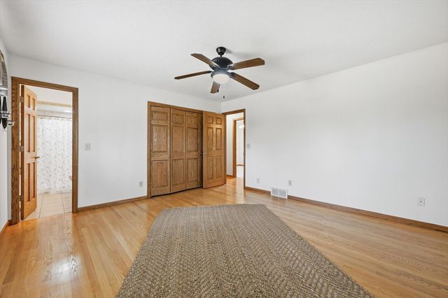 312 FOREST Drive, Bellevue, NE 68005