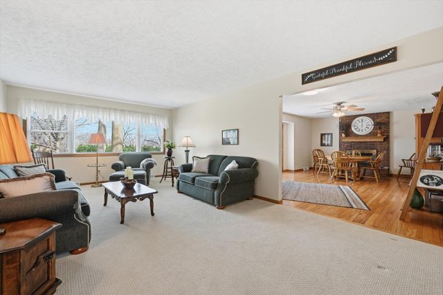 312 FOREST Drive, Bellevue, NE 68005