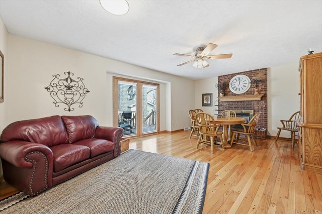 312 FOREST Drive, Bellevue, NE 68005