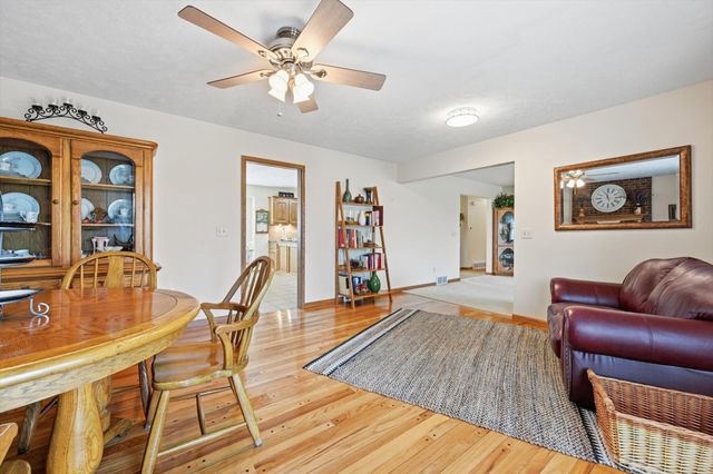 312 FOREST Drive, Bellevue, NE 68005