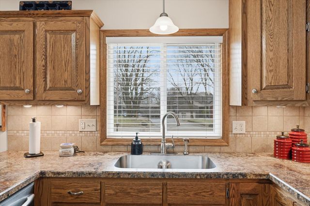 312 FOREST Drive, Bellevue, NE 68005