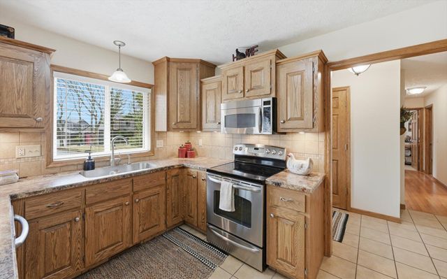 312 FOREST Drive, Bellevue, NE 68005