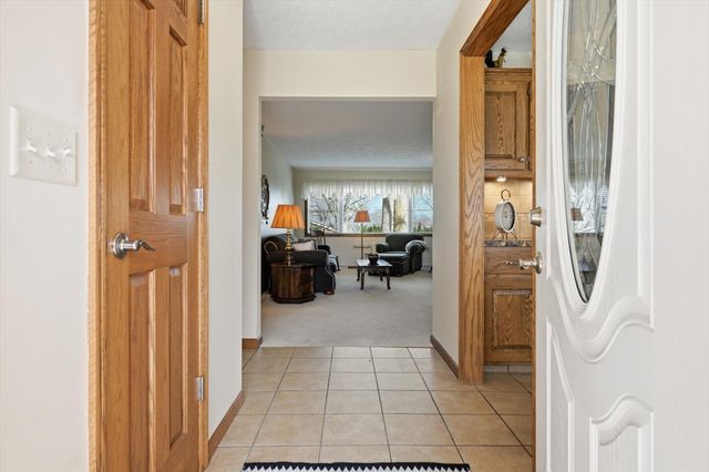 312 FOREST Drive, Bellevue, NE 68005
