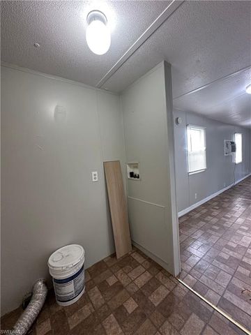 7945 Hart DR, North Fort Myers, FL 33917