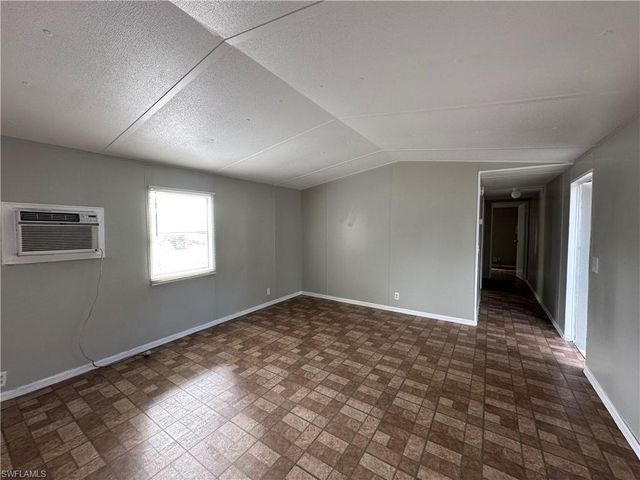 7945 Hart DR, North Fort Myers, FL 33917