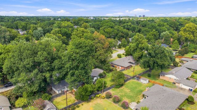 2706 E 57th Street, Tulsa, OK 74105