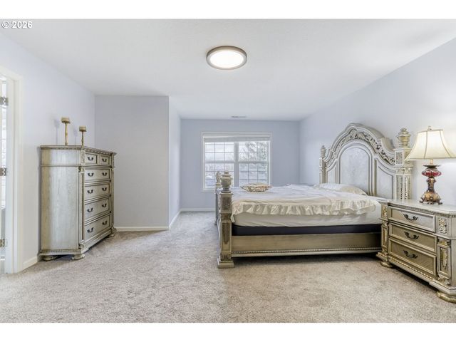 14324 Se NEHALEM Ct, Portland, OR 97236