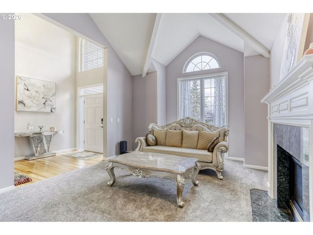 14324 Se NEHALEM Ct, Portland, OR 97236