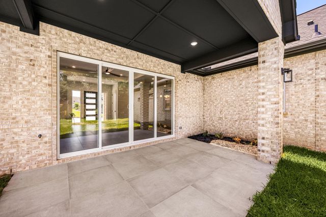 71 Camden Hills Drive, Montgomery, TX 77356