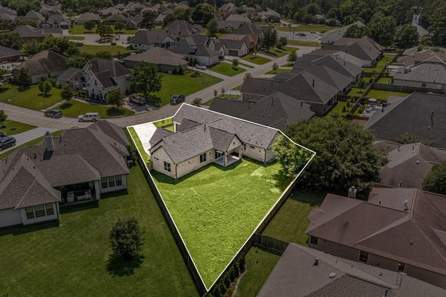 71 Camden Hills Drive, Montgomery, TX 77356