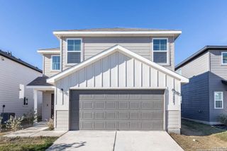 1229 Entrada De Real, Converse, TX 78109