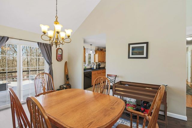 3 Torrey Ln, Holden, MA 01520