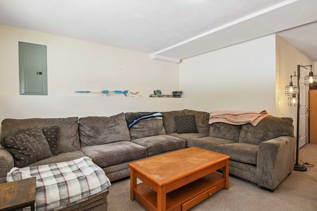 3 Torrey Ln, Holden, MA 01520