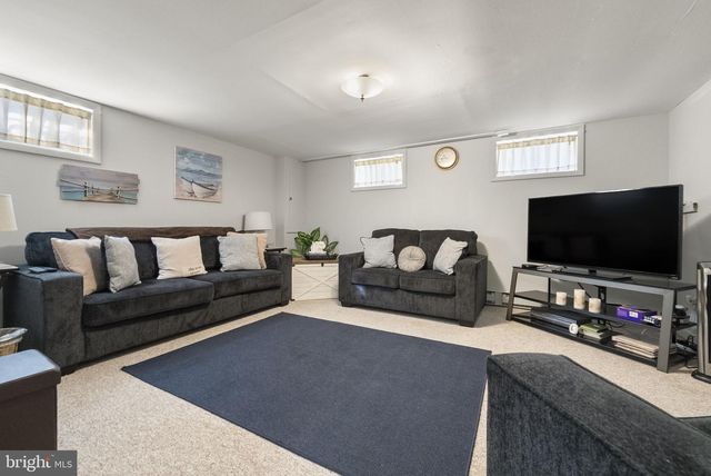 10 HOMESTEAD DR, Millville, NJ 08332