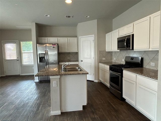 3501 Blazeby DR, Austin, TX 78754