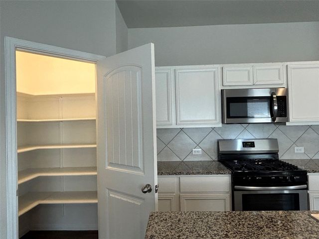 3501 Blazeby DR, Austin, TX 78754