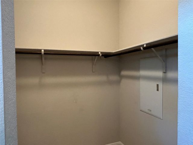 3501 Blazeby DR, Austin, TX 78754