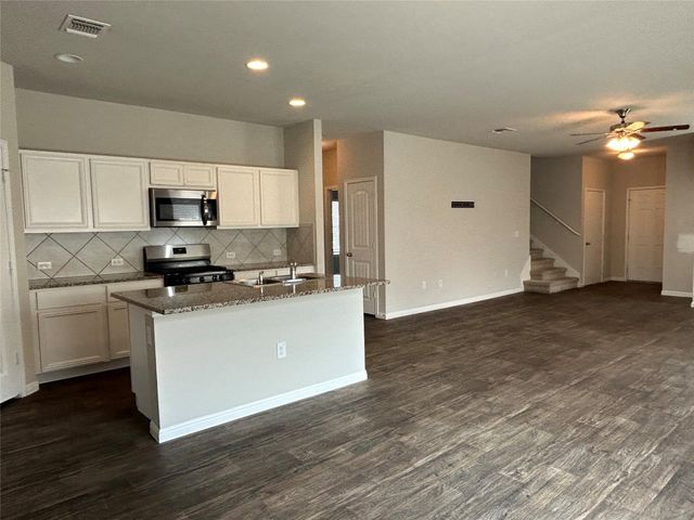 3501 Blazeby DR, Austin, TX 78754