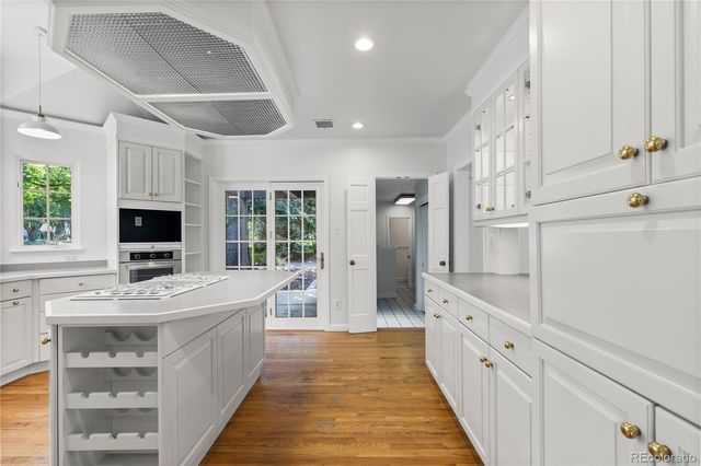 801 S Steele Street, Denver, CO 80209