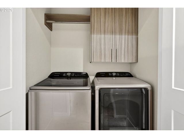 6920 Se LAMPHIER St, Milwaukie, OR 97222