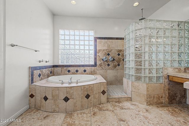 4550 E PRINCESS Drive, Mesa, AZ 85205