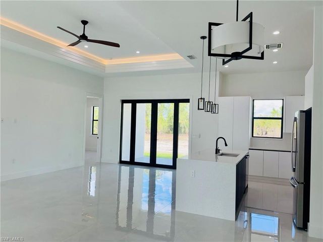 3841 24th AVE NE, Naples, FL 34120