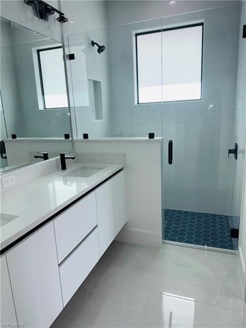 3841 24th AVE NE, Naples, FL 34120