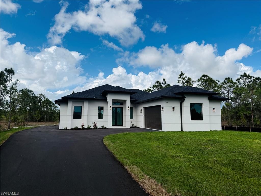 3841 24th AVE NE, Naples, FL 34120