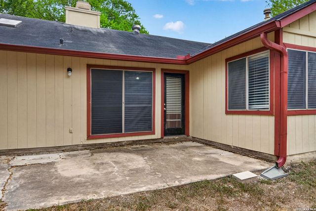 10139 TRAPPERS RDG, Converse, TX 78109