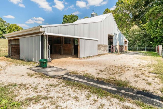 9523 N Mt. Pleasant Road, Gosport, IN 47433