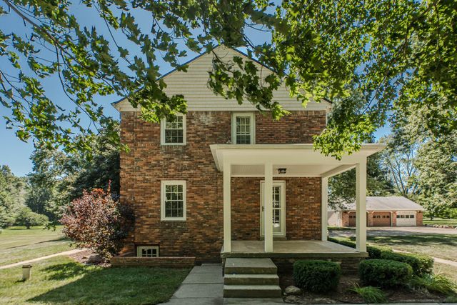 675 Mooreville Road, York Twp, MI 48160