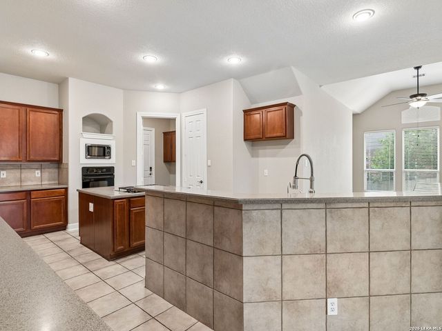 7730 Moss Brook, San Antonio, TX 78255
