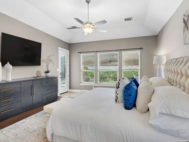 7730 Moss Brook, San Antonio, TX 78255