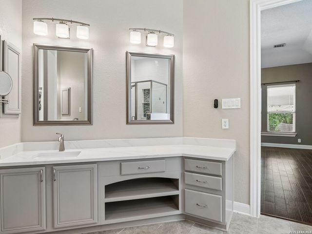 7730 Moss Brook, San Antonio, TX 78255