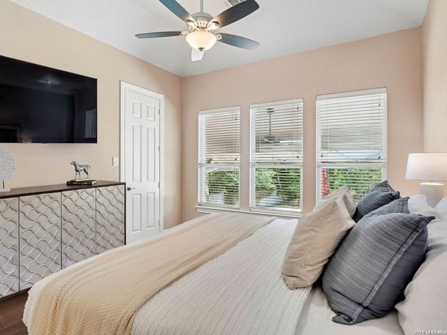 7730 Moss Brook, San Antonio, TX 78255